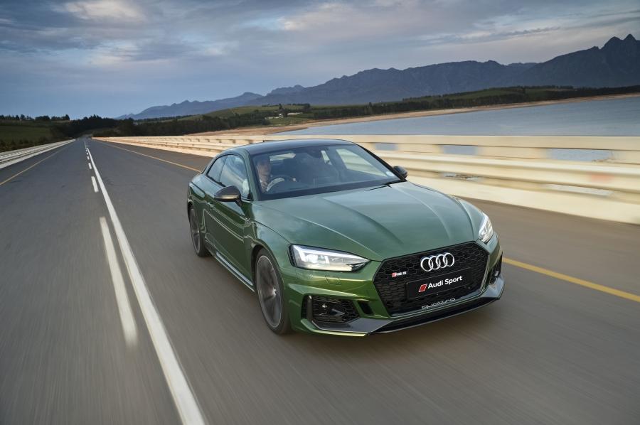  Audi RS5 Coupe 2017 года  (ZA) (фото 12 из 22)